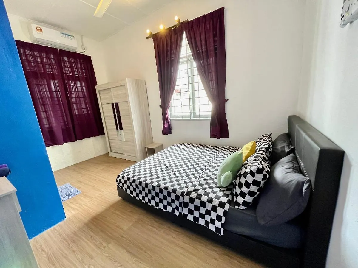 Holiday home Entire Residential House Alma Bukit Mertajam Spacious 4 Bedroom